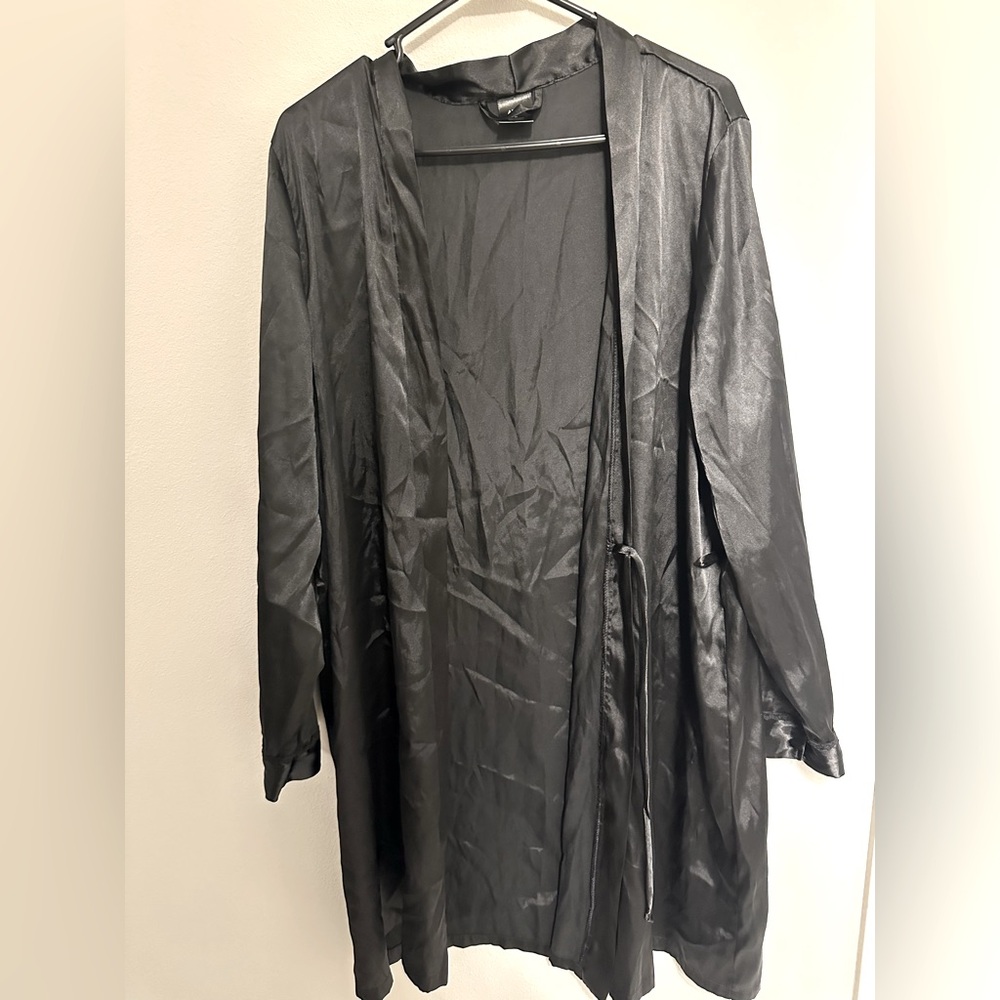 Apt. 9 Satin Feel Black Lingerie Robe